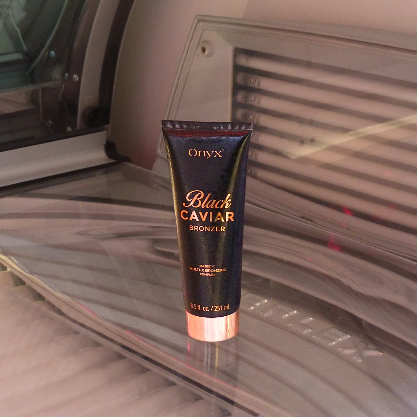 Black Caviar - bardzo mocny bronzer